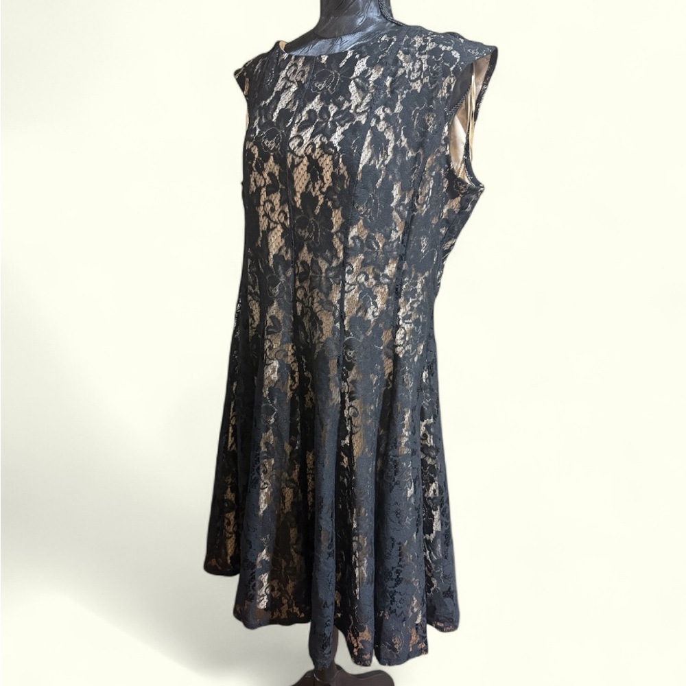 Danny and Nicholas Elegant Black Lace Dress size 18